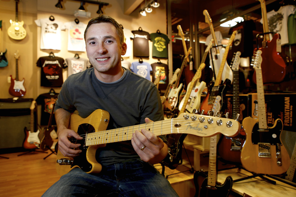 Guitar Outlet. "Pete"