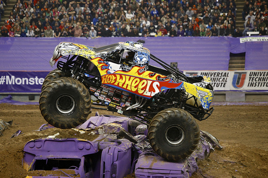 MONSTER JAM 2014