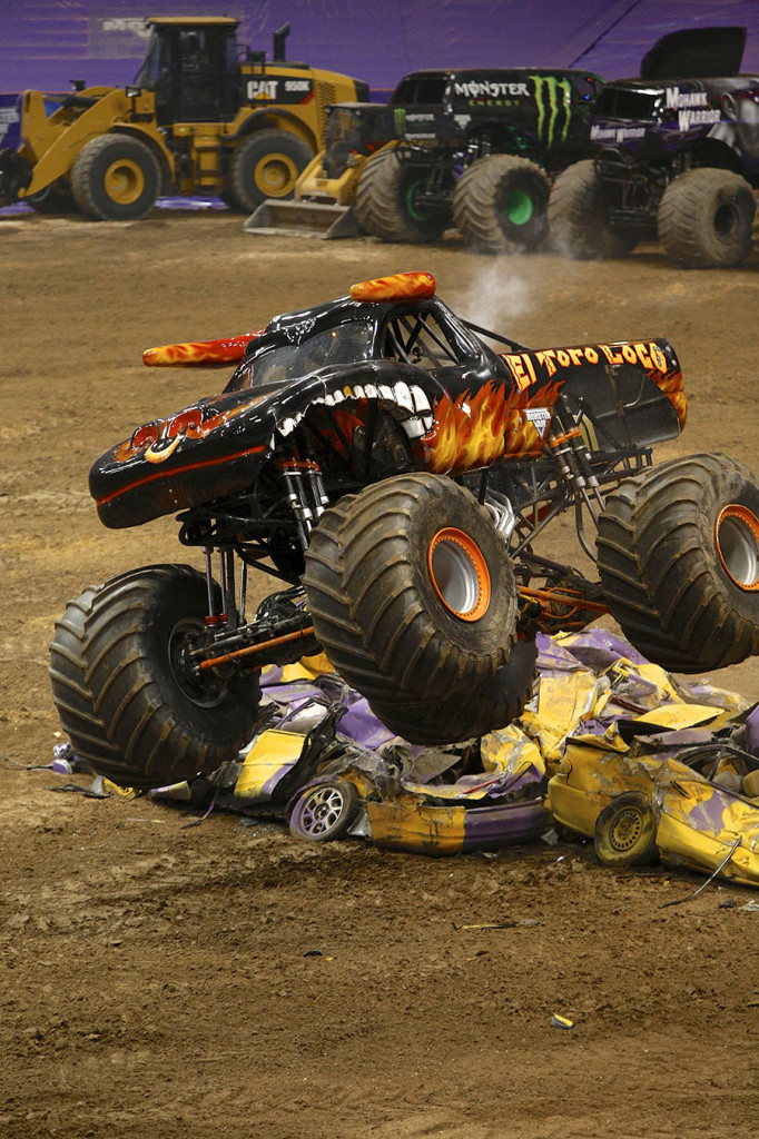 MONSTER JAM 2014