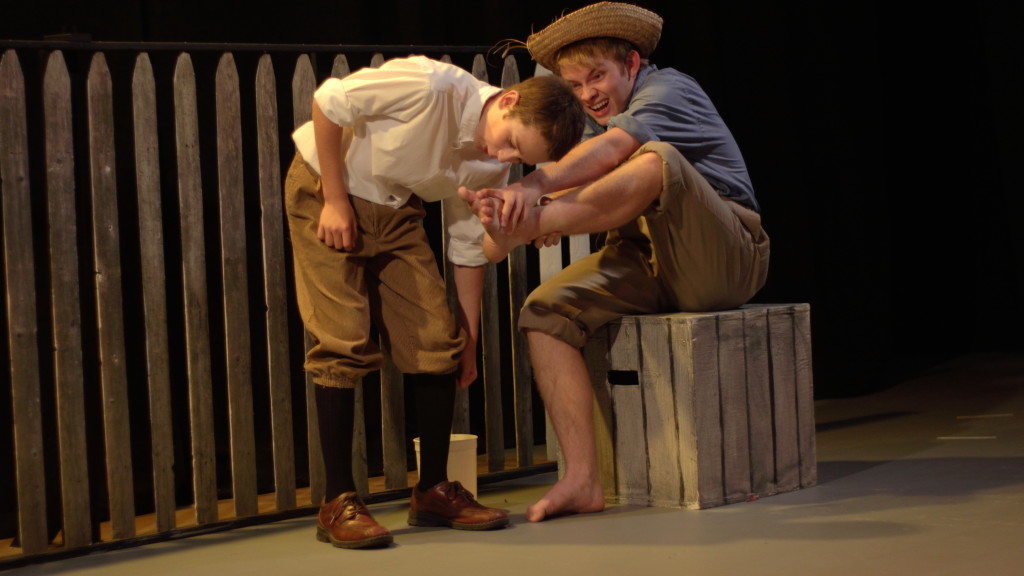 Appleseed Productions Stage Tom Sawyer