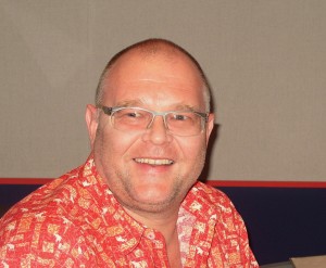 Tobias Meister is best known as the German hard voice of American actor Brad Pitt, Kiefer Sutherland, Gary Sinise, Sean Penn and Jack Black. (wiki)