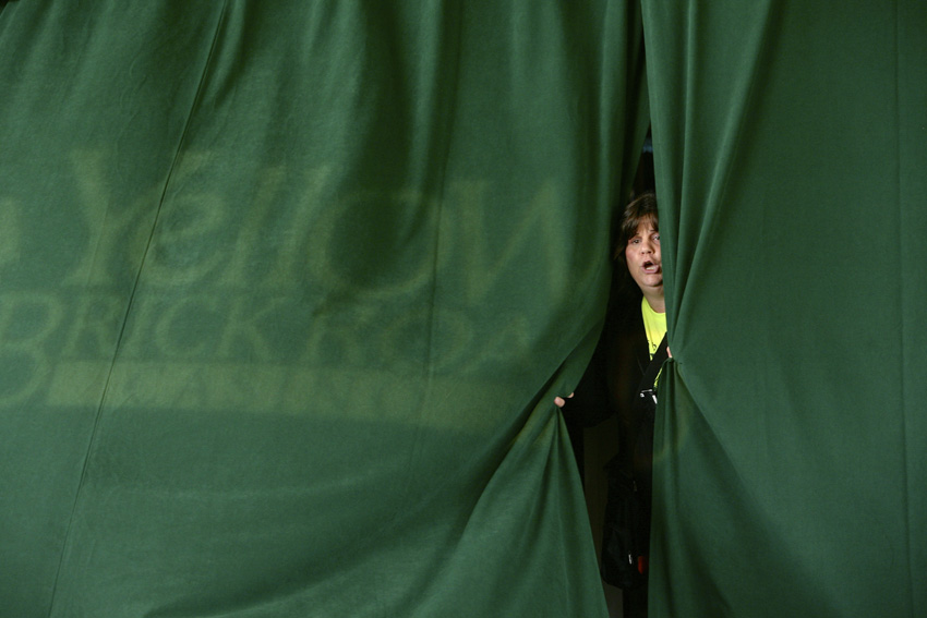 Yellow Brick Road Casino opening. Michael Davis Photo | Syracuse New Times