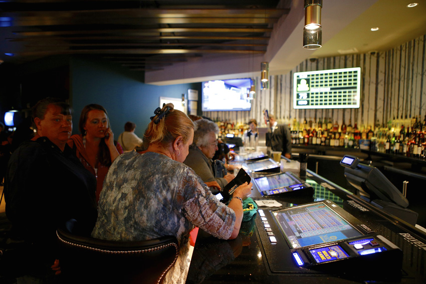Yellow Brick Road Casino opening. Michael Davis Photo | Syracuse New Times