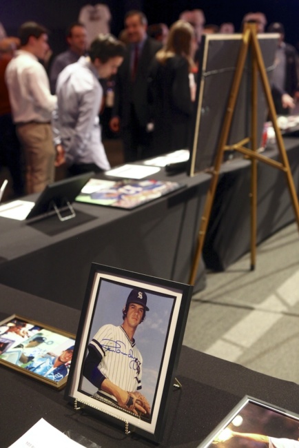 HOT STOVE NIGHT - RON GUIDRY