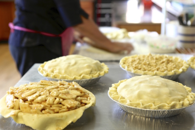 Heart 'n Hand Pie Shop
