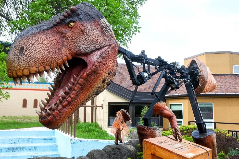 syracuse s rosamond gifford zoo prepares for dinosaur invasion photos